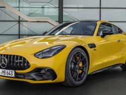 Mercedes-AMG GT43 2025 mạnh 416 mã lực ra mắt