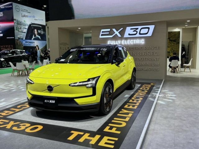Ngắm Volvo EX30 tại BIMS 2024: CUV điện hiệu năng sắp về Việt Nam