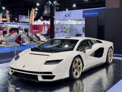 Cận cảnh Lamborghini Countach LPI 800-4 tại BIMS 2024