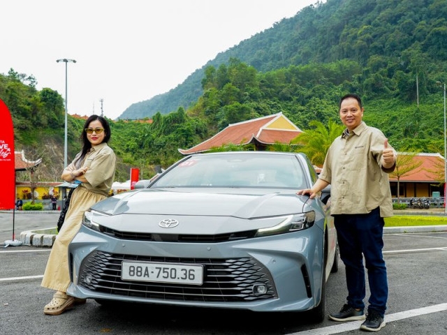 Lăn bánh tới Cổng trời Đông Giang - Đà Nẵng cùng Toyota