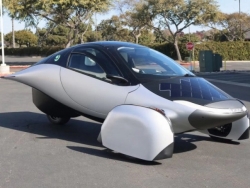 Xe điện năng lượng mặt trời Aptera hoàn tất thử nghiệm chạy 482 km