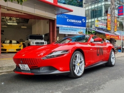 Cận cảnh Ferrari Roma màu đỏ Rosso "độc nhất" Việt Nam của ông Đặng Lê Nguyên Vũ