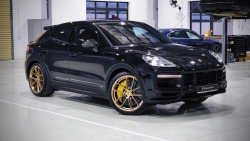 1 trong 3 chiếc Porsche Cayenne Turbo GT 2022 đầu tiên tại Việt Nam đã về Nam Định