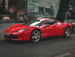 Ferrari 458 Italia bí ẩn nhất Việt Nam đổi màu sơn mới