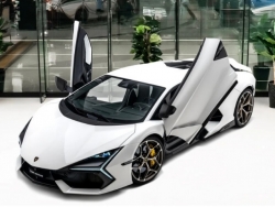 Siêu phẩm Lamborghini Revuelto siêu lướt được chào bán 25,13 tỷ VNĐ