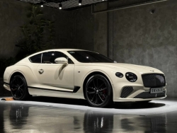 Đại gia Cường Đô La lần đầu khoe chiếc Bentley Continental GT 20 tỷ