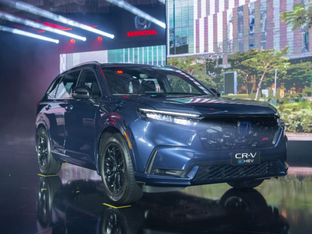 Honda CR-V thế hệ mới ra mắt Việt Nam: Giá từ 1,109 tỷ đồng