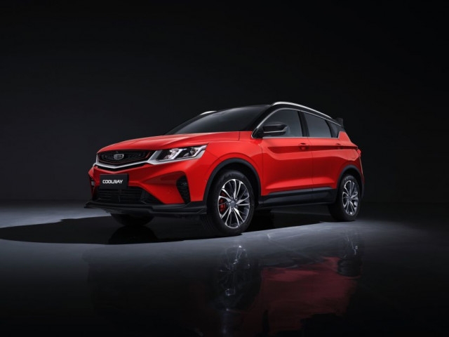 Geely Coolray ưu đãi 50% phí trước bạ khi mua xe trong tháng 4