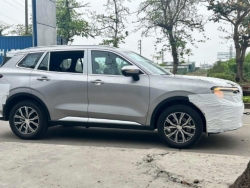 Ford Territory 2025 lần đầu xuất hiện trên đường phố Việt Nam