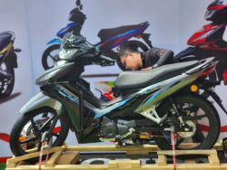 Honda Dash 125 nhập tư về Việt Nam: Giá hơn 80 triệu đồng