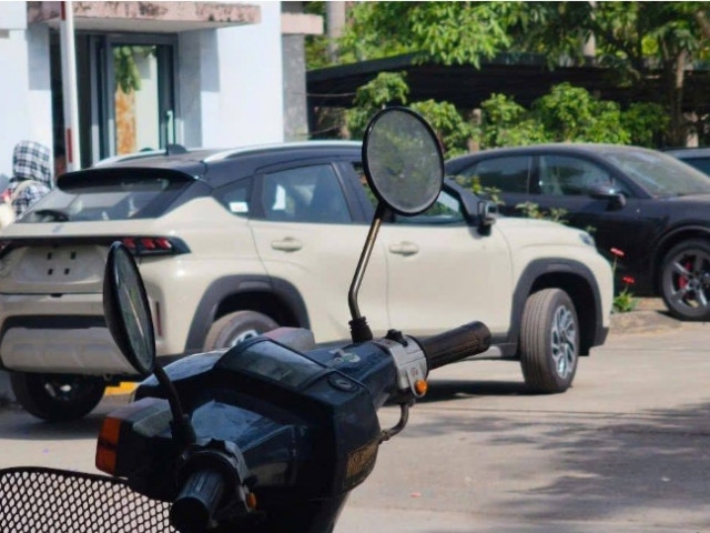 Suzuki Fronx lộ diện tại Việt Nam, có thể ra mắt trong quý II/2025