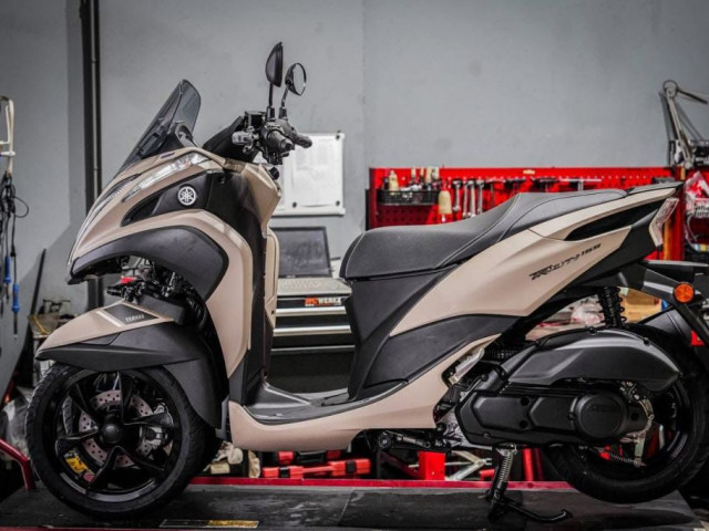 Yamaha Tricity 155 - Xe ba bánh độc lạ "cập bến" Việt Nam