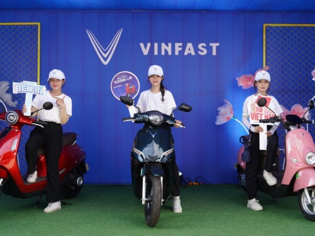 Xe máy điện VinFast “hút” khách với chính sách giá ưu đãi toàn dân