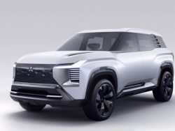 Mitsubishi Motors Việt Nam Festival: Trưng bày xe DST Concept và lái thử xe