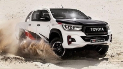 Toyota Hilux GR Sport 2021 sẽ ra mắt Nhật Bản vào tháng 10, liệu có "cửa" về Việt Nam ?