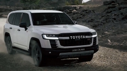 Xem Toyota Land Cruiser 2022 trình diễn công nghệ xử lý địa hình hoàn toàn mới