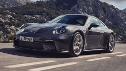 Porsche 911 GT3 Touring 2022 trình làng với 502 mã lực và diện mạo thân thiện hơn 911 GT3