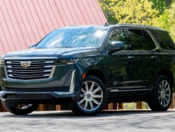 Dù đắt đỏ nhưng khách vẫn mua Cadillac Escalade Platinum 2021 "ầm ầm", hãng sản xuất không kịp