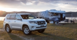 Toyota Land Cruiser Prado tiếp tục "trì hoãn" việc ra mắt thế hệ mới dù đã "già nua"