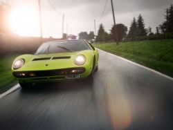 Lamborghini Miura: Mẫu xe thương mại đầu tiên trên thế giới được trang bị động cơ V12
