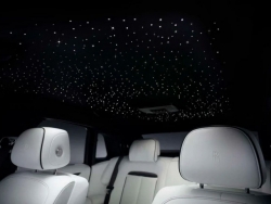 Starlight Headliner - Trang bị cho người mẫn cảm ánh sáng trên xe Rolls-Royce