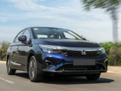 Đại lý bắt đầu nhận cọc Honda City 2023, phiên bản cũ đang được ưu đãi lên đến 90 triệu