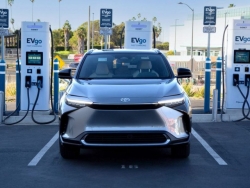 Toyota công bố pin xe điện mới, cho phạm vi hoạt động lên đến 1.200 km