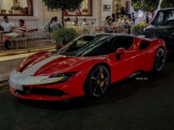 "Chạm mặt" Ferrari SF90 Stradale với gói trang trí Assetto Fiorano