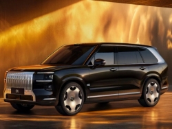SUV hybrid siêu sang Zeekr 9X chính thức ra mắt