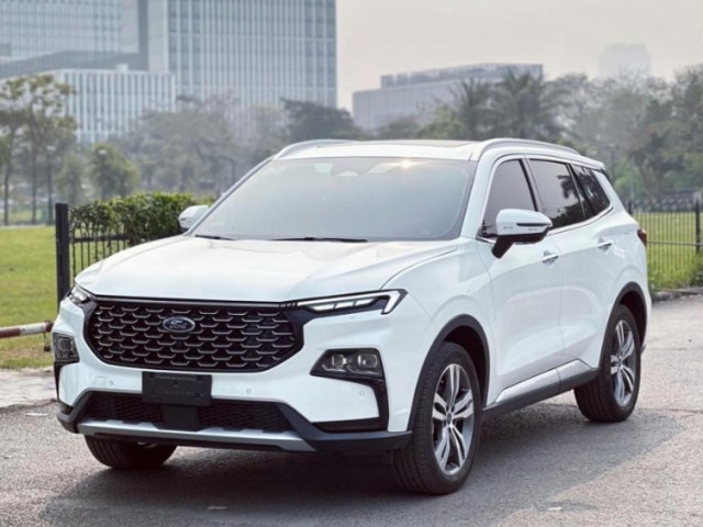 Ford Territory được ưu đãi gần 100 triệu đồng, giá ngang Hyundai Creta