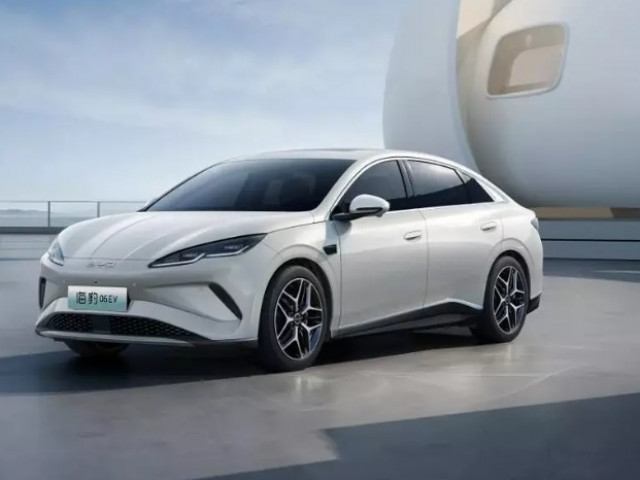 BYD Seal 06 EV ra mắt: Sedan điện giá từ 384 triệu VNĐ