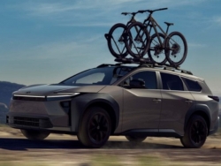Toyota bZ Woodland ra mắt: SUV điện mạnh mẽ, chinh phục địa hình