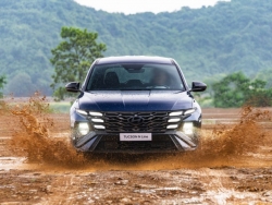 Hyundai Tucson N Line ra mắt Việt Nam với giá 989 triệu đồng