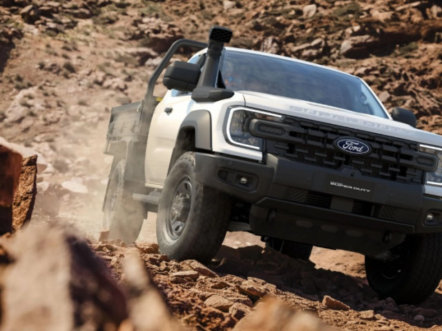 Ford Ranger Super Duty chốt giá từ 1,41 tỷ VNĐ