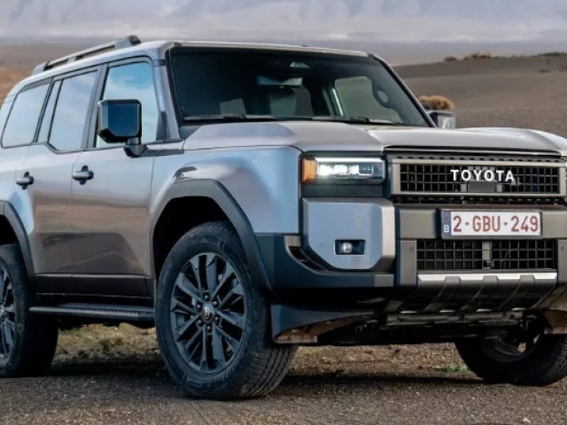 Toyota Land Cruiser Hybrid 48V chính thức ra mắt