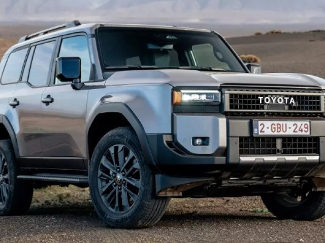 Toyota Land Cruiser Hybrid 48V chính thức ra mắt