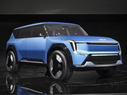 Kia EV9 Concept xuất hiện tại Triển lãm Ô tô Quốc Tế Busan: Ngoại hình mạnh mẽ, nội thất đậm chất tương lai