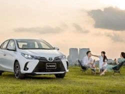 Ô tô "quốc dân" Toyota Vios 2022 tiếp tục tăng giá bán