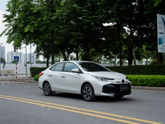 Toyota duy trì ưu đãi lên đến 100% thuế trước bạ