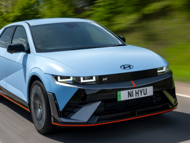 Sếp Hyundai nhận định: Hộp số sàn sẽ sớm "tuyệt chủng"