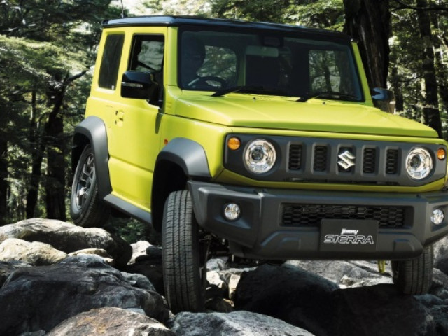 Suzuki Jimny 2026 chuẩn bị ra mắt, bổ sung công nghệ an toàn mới