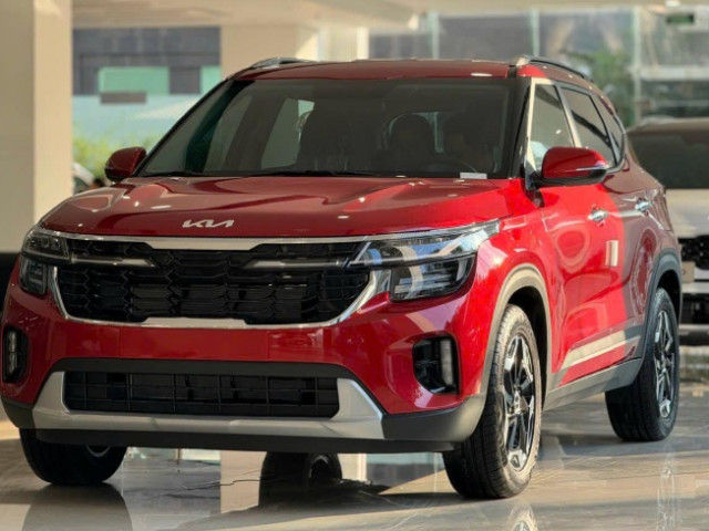 Kia Seltos được ưu đãi tới 55 triệu đồng: Cạnh tranh với Mitsubishi Xforce