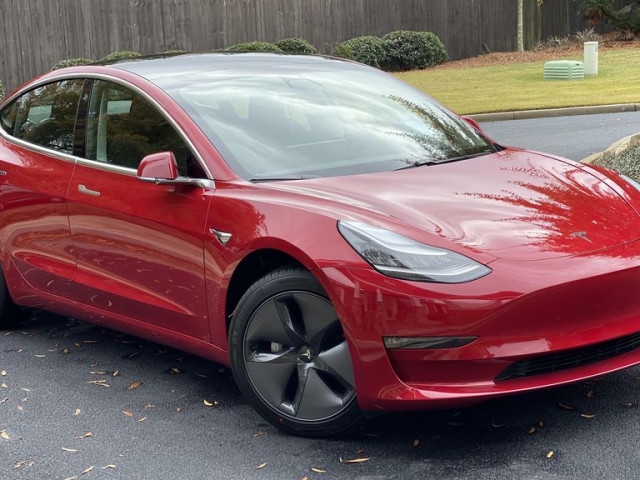 Phạm vi hoạt động thực tế của xe điện đa số đều ít hơn so với "quảng cáo", đặc biệt là xe Tesla