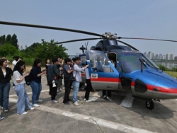 Hàn Quốc ra mắt dịch vụ taxi bằng trực thăng