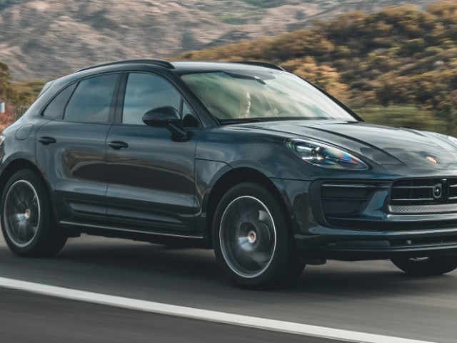 Porsche chuẩn bị ra mắt SUV chạy xăng mới thay thế Macan
