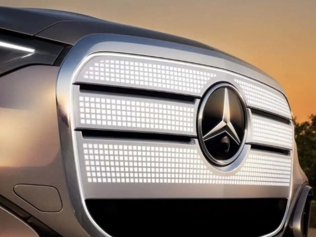 Mercedes-Benz GLC EV mới sẽ có "lưới tản nhiệt chuyển động" độc đáo