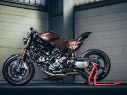 Ducati Monster S4 độ cực ngầu: Nửa Street Tracker, nửa Cafe Racer