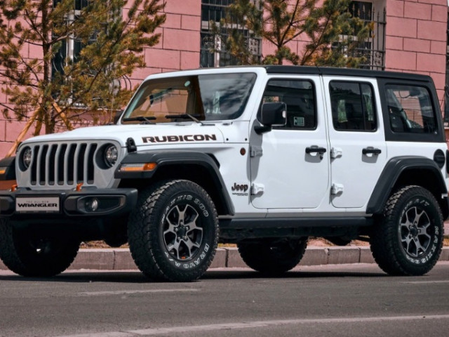 Một số xe Jeep được ưu đãi tiền tỷ chỉ dành cho nội bộ