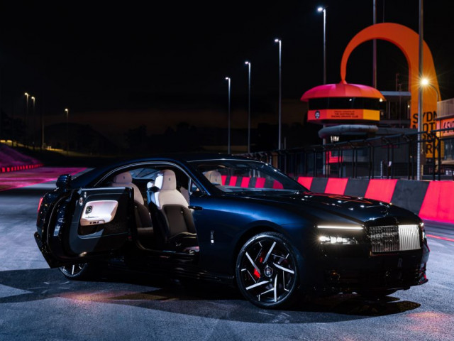 Rolls-Royce Black Badge Spectre - Tuyên ngôn đỉnh cao cho kỷ nguyên xe điện