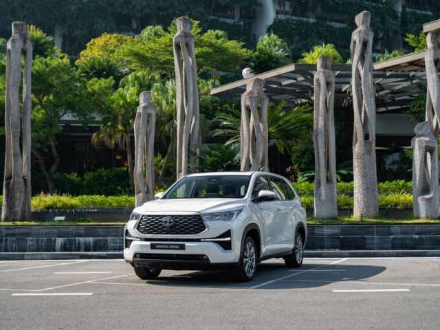 Toyota Innova Cross dẫn đầu doanh số xe hybrid tháng 7/2025